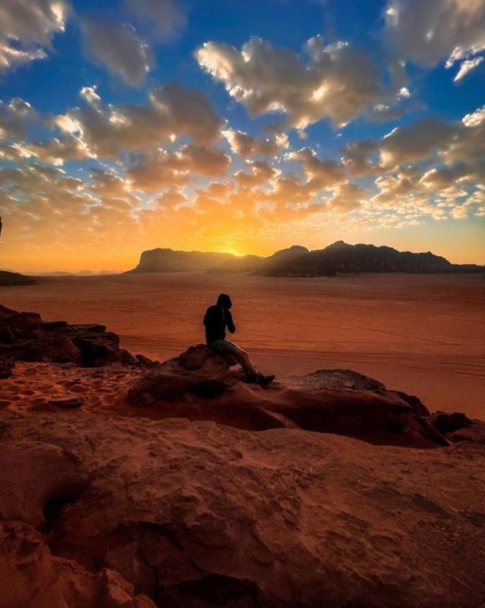 Moon City With Jeep Trips Hotel Wadi Rum Exterior photo